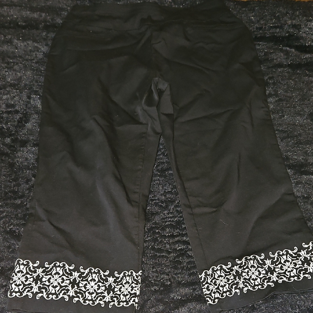 Croft & Barrow Black Effortless Stretch Capri